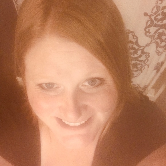 Meet your Posher, Kristie - Picture 1 of 1